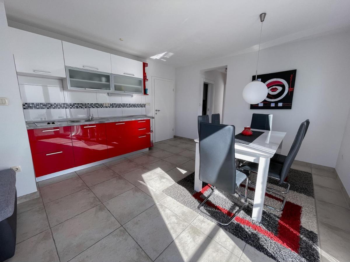 Appartamento Ferienhaus Ivanka Traù Esterno foto