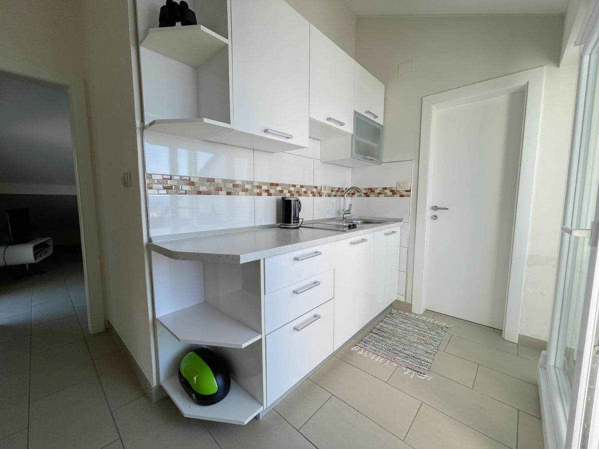 Appartamento Ferienhaus Ivanka Traù Esterno foto