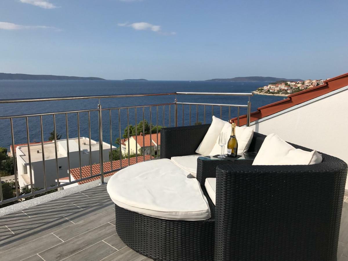 Appartamento Ferienhaus Ivanka Traù Esterno foto